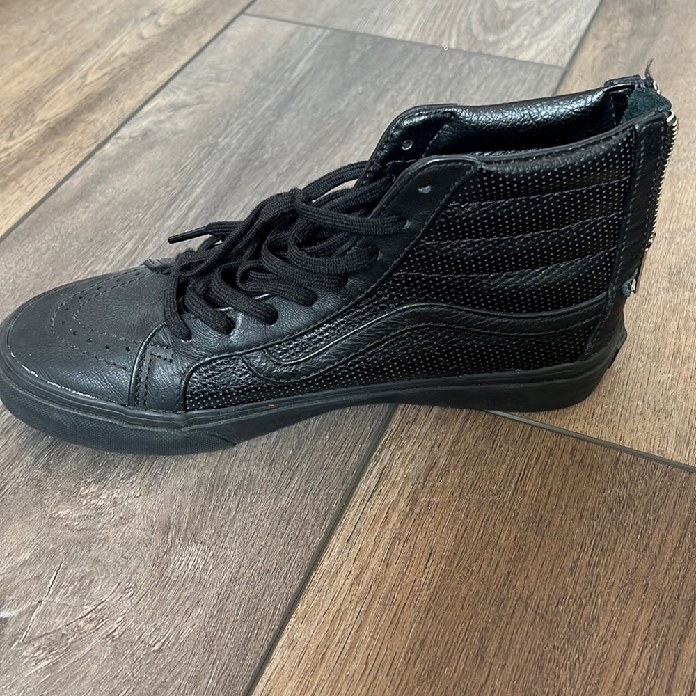 High top vans. Zipper back
